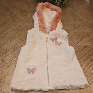 Little Lass Pink and White Fuzzy Vest Size 5
